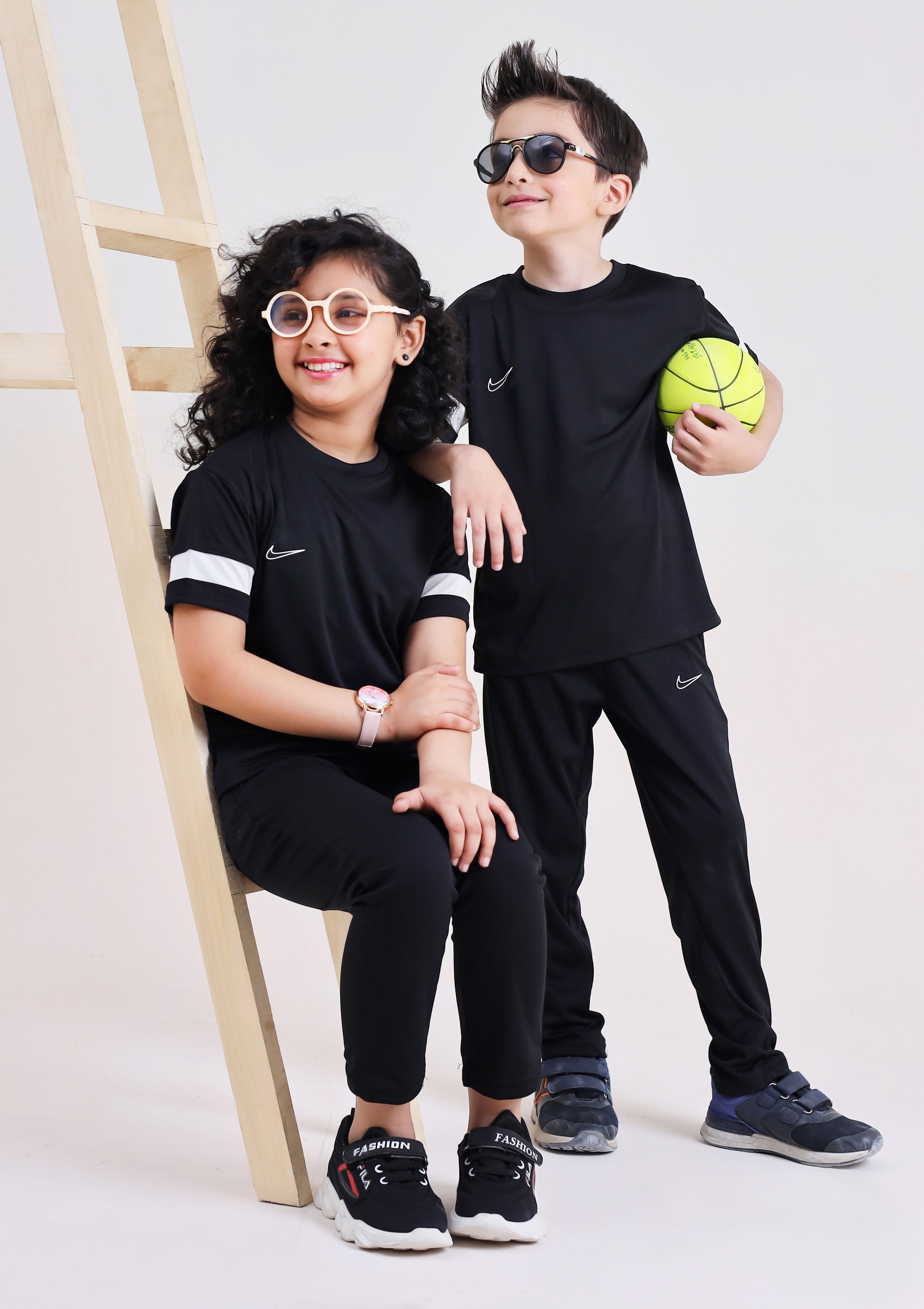 NIk Dri-Fit Tracksuit Black White