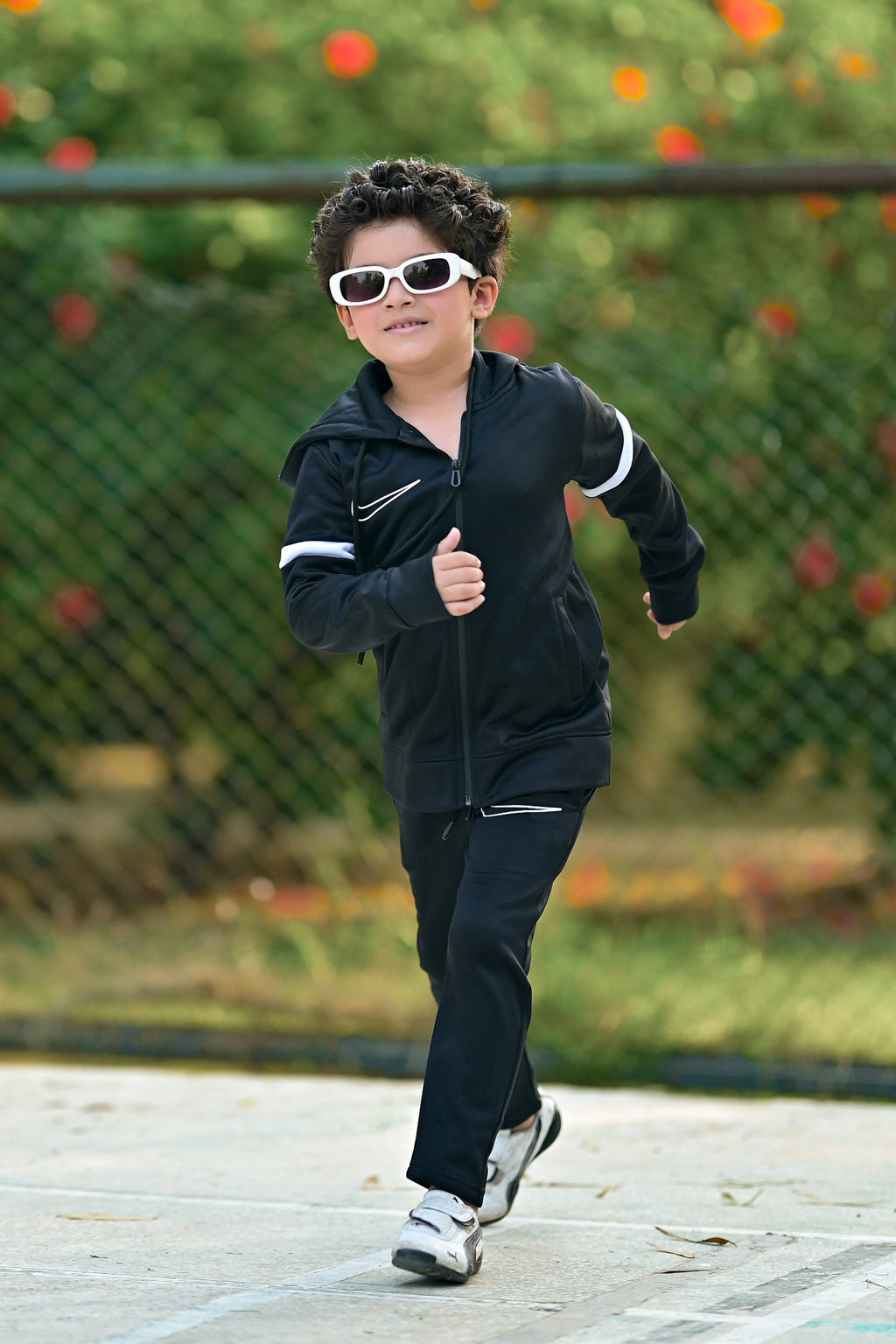 NIK Premium Tracksuit Black White